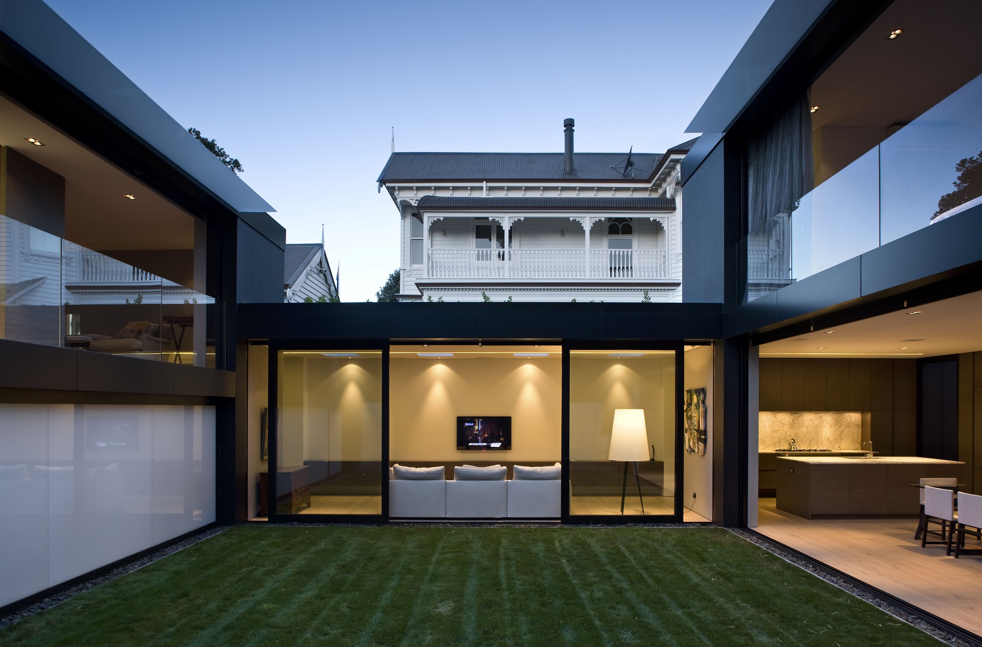 5 Ways to Start Buying Investment Properties for the First Time